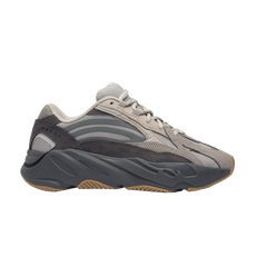 Yeezy 700 Tephra