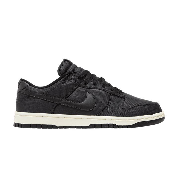 NIKE DUNK LOW BLACK CANVAS