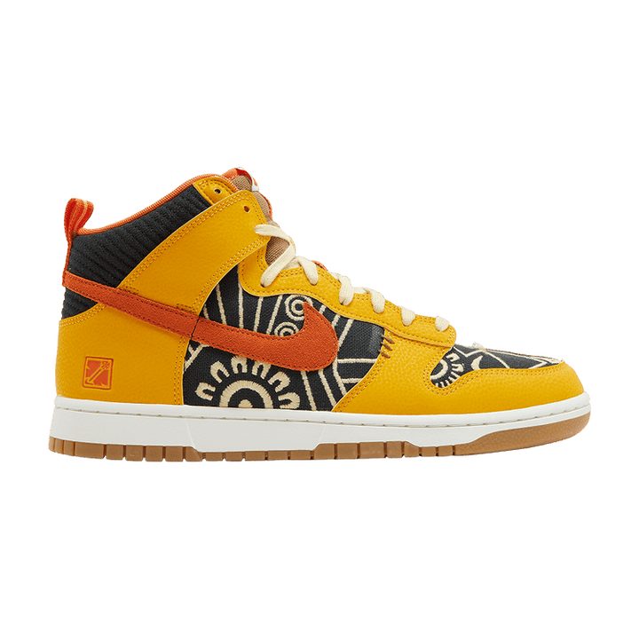 Nike Dunk High Somos Familia