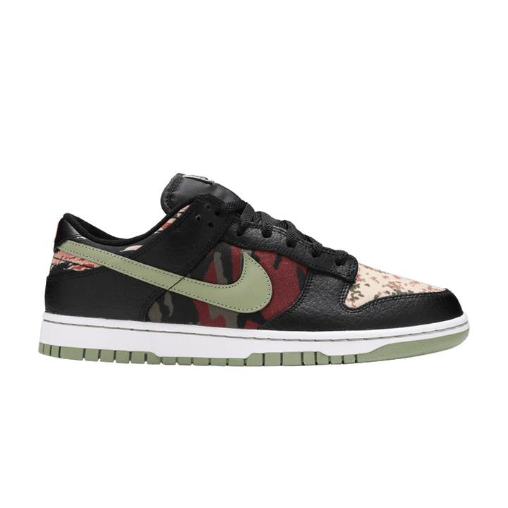 Dunk Low SE Black MultiCamo