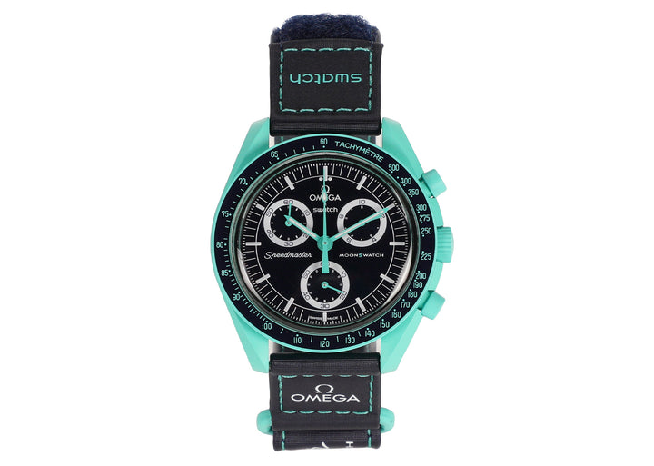 Swatch x Omega Bioceramic Moonswatch Mission On Earth Polar Lights SO33L103