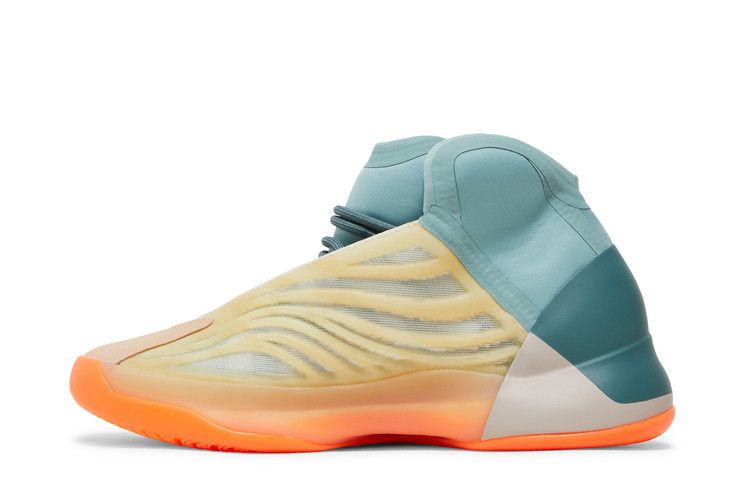 Yeezy Quantum Hi-Res Coral