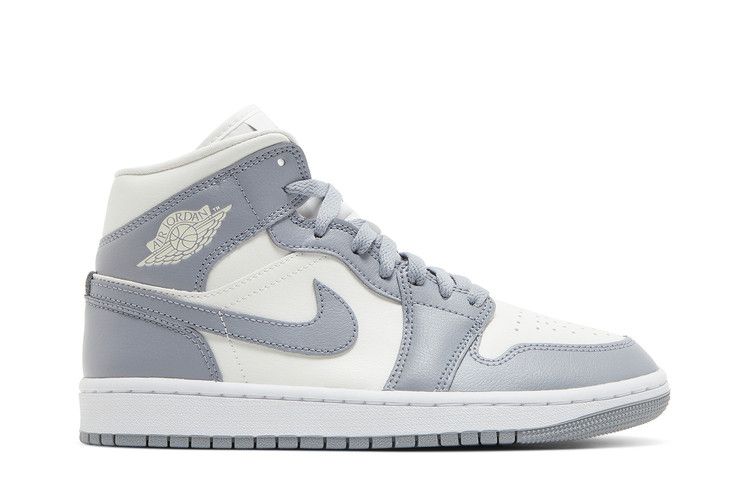 Wmns Air Jordan 1 Mid Stealth
