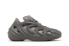 Adifom Q Grey