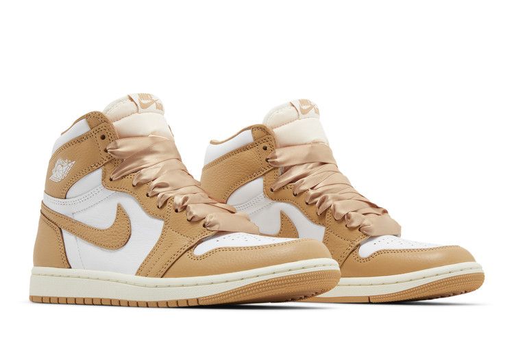 Jordan 1 Retro High Og Praline WMNS