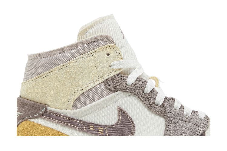 Air Jordan 1 Mid SE Craft Inside Out Taupe Haze