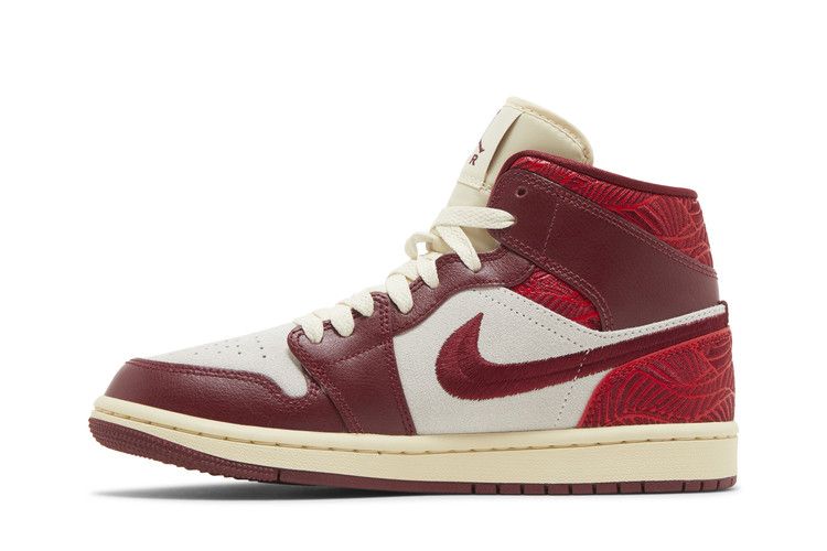 Air Jordan 1 Mid SE Lift Up