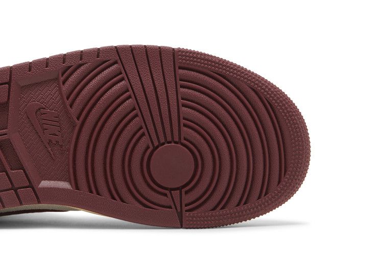 Air Jordan 1 Mid SE Lift Up