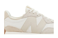 New Balance Wmns 327 'Moonbeam Timberwolf'