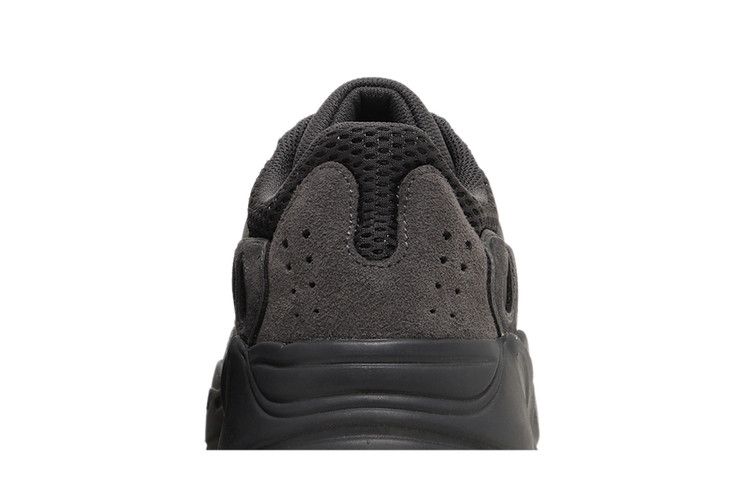 Yeezy Boost 700 Utility Black