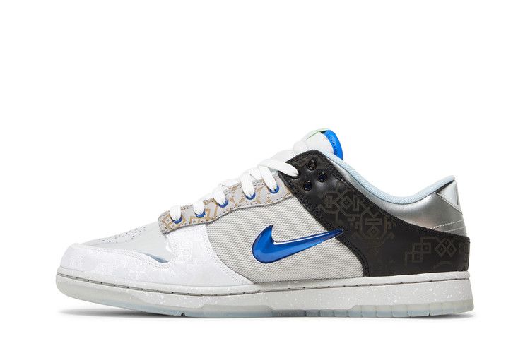 Dunk Low SP What The CLOT
