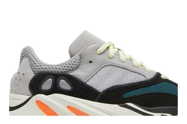 Yeezy Boost 700 Wave Runner