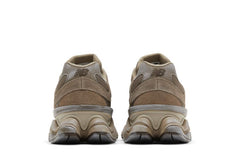 New Balance 9060 Mushroom