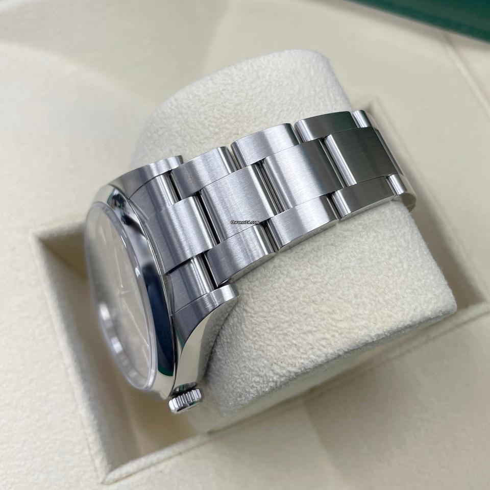 Rolex | Oyster Perpetual | 114300 | Steel | 39 mm | Steel | Purple | Automatic