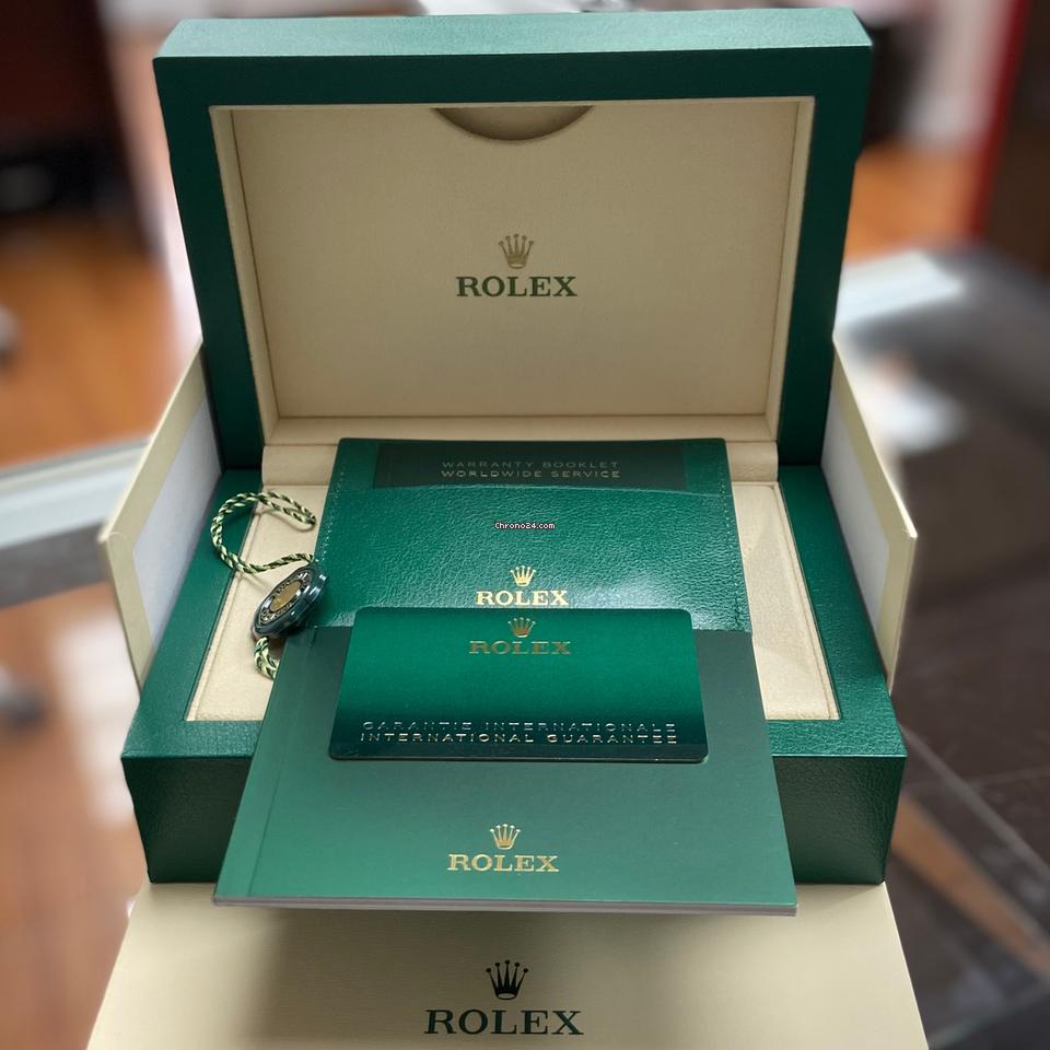 Rolex | Yacht-Master II | 116681 | Rose gold | 44 mm | Gold/Steel | White | Automatic