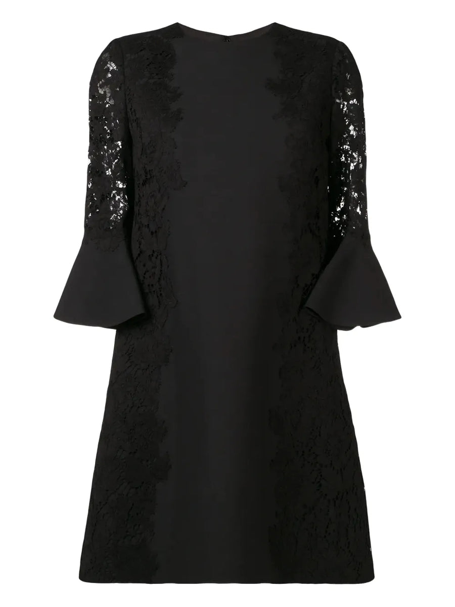 lace-detail dress