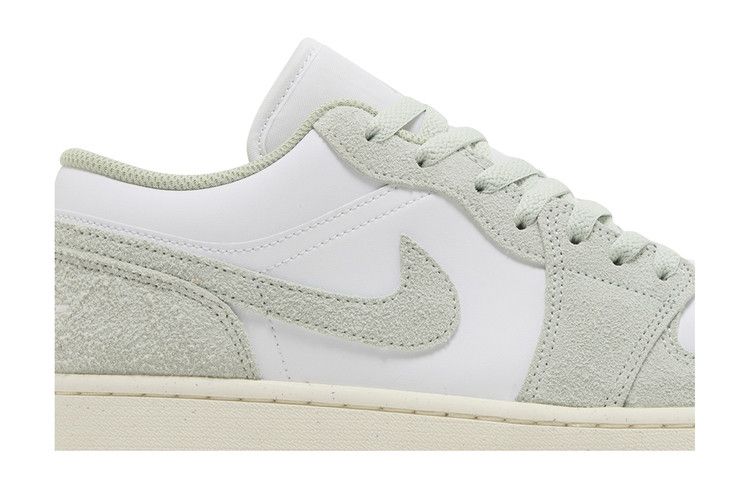 Air Jordan 1 Low Seafoam