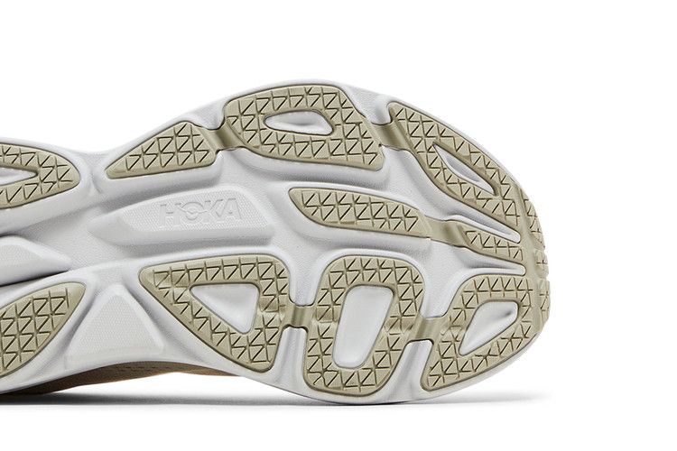 Hoka Bondi 8 Oat Milk Barley