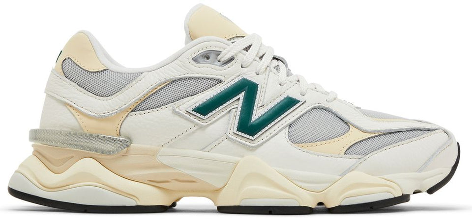9060 Sea Salt Marsh Green