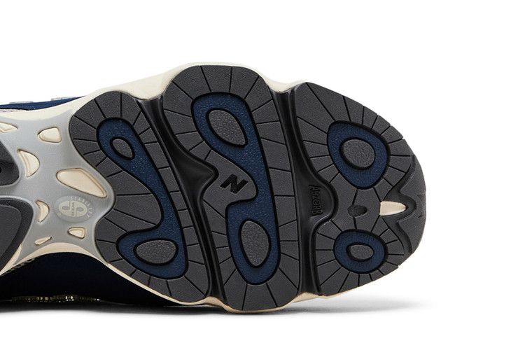 New Balance 1000 Navy Sea Salt
