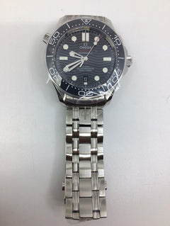 Omega Seamaster Diver 300 M42 mm otomatik saat 210.30.42.20.01.001