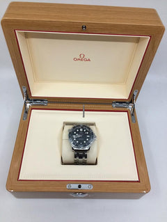 Omega Seamaster Diver 300 M42 mm otomatik saat 210.30.42.20.01.001