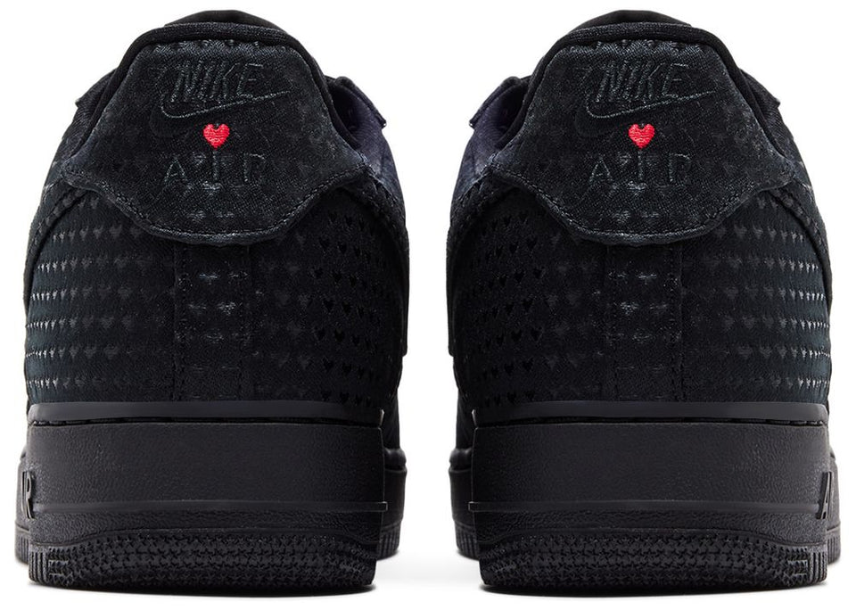 Nike Air Force 1 Low 'Valentine's Day Triple Black' 2026