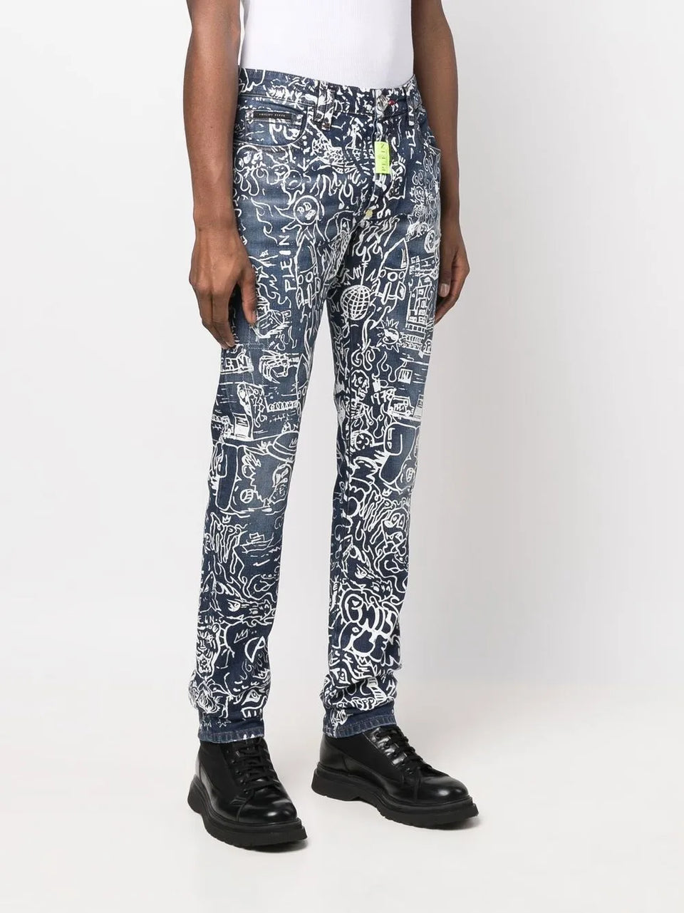 all-over graphic-print jeans