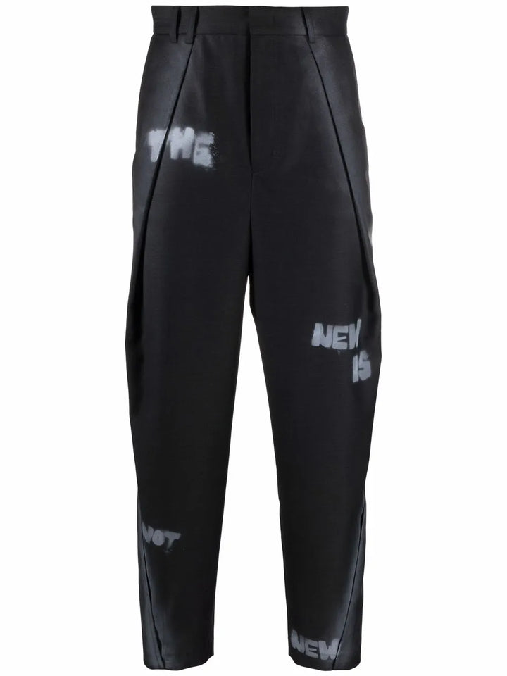 slogan print straight-leg trousers