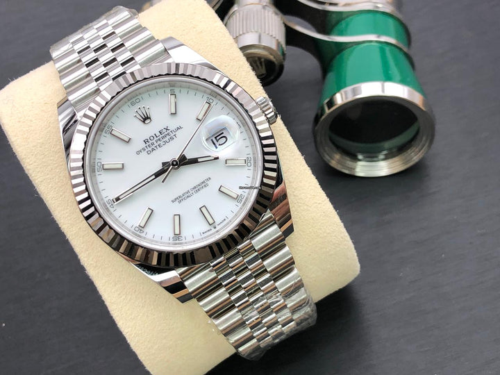 Rolex | Datejust | 126334-0010 | White gold | 41 mm | Steel | White | Automatic