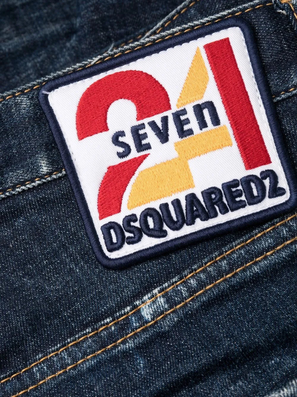 logo-patch slim-cut jeans