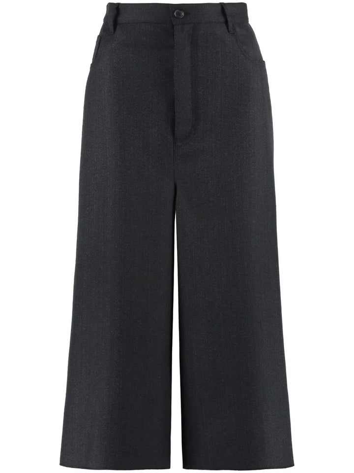 wide-leg cropped trousers
