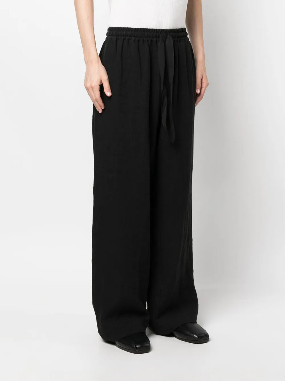 mid-rise wid-leg trousers