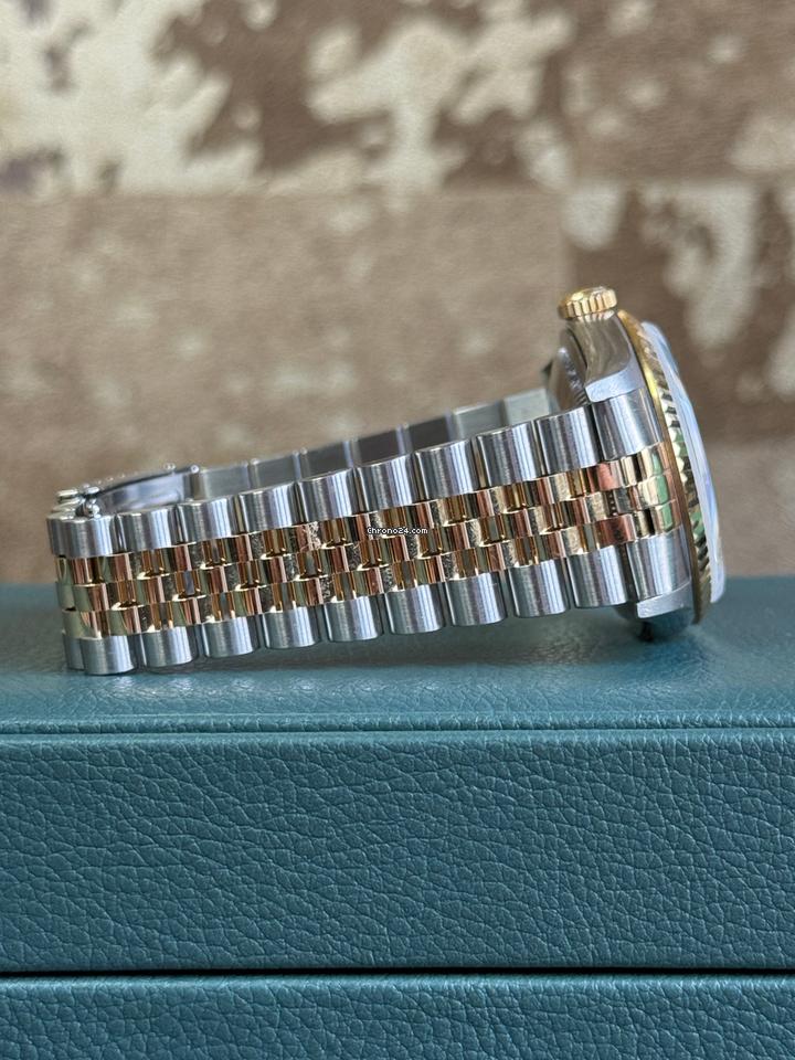 Rolex | Datejust | 16233 | Gold/Steel | 36 mm | Gold/Steel | Silver | Automatic