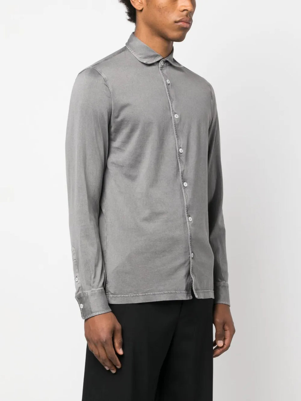 long-sleeved cotton shirt