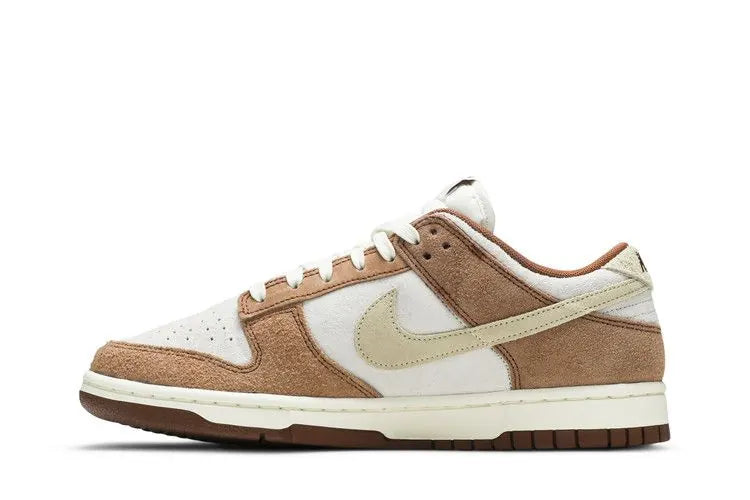 Dunk Low Premium Medium Curry