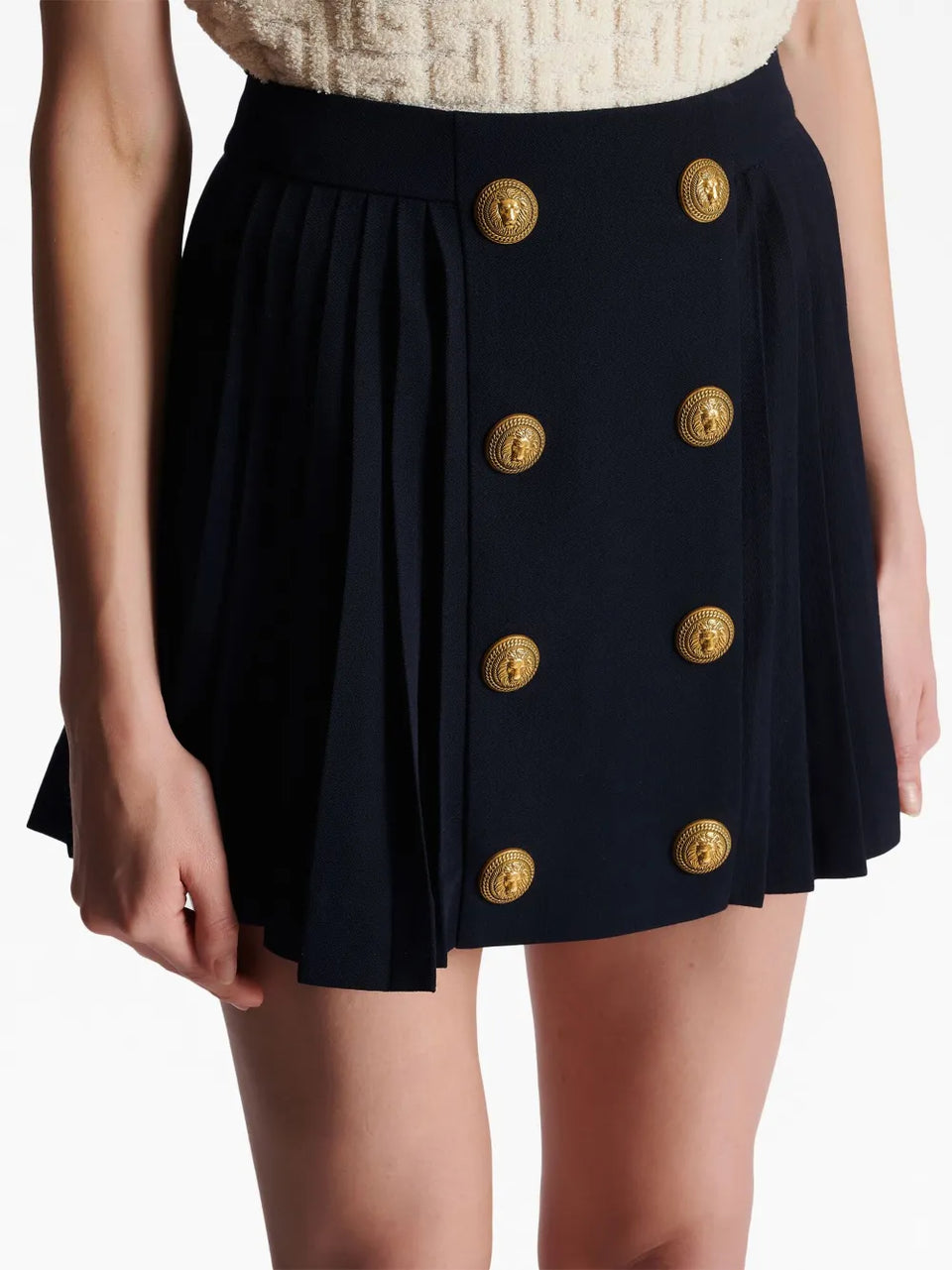 button-detail pleated miniskirt