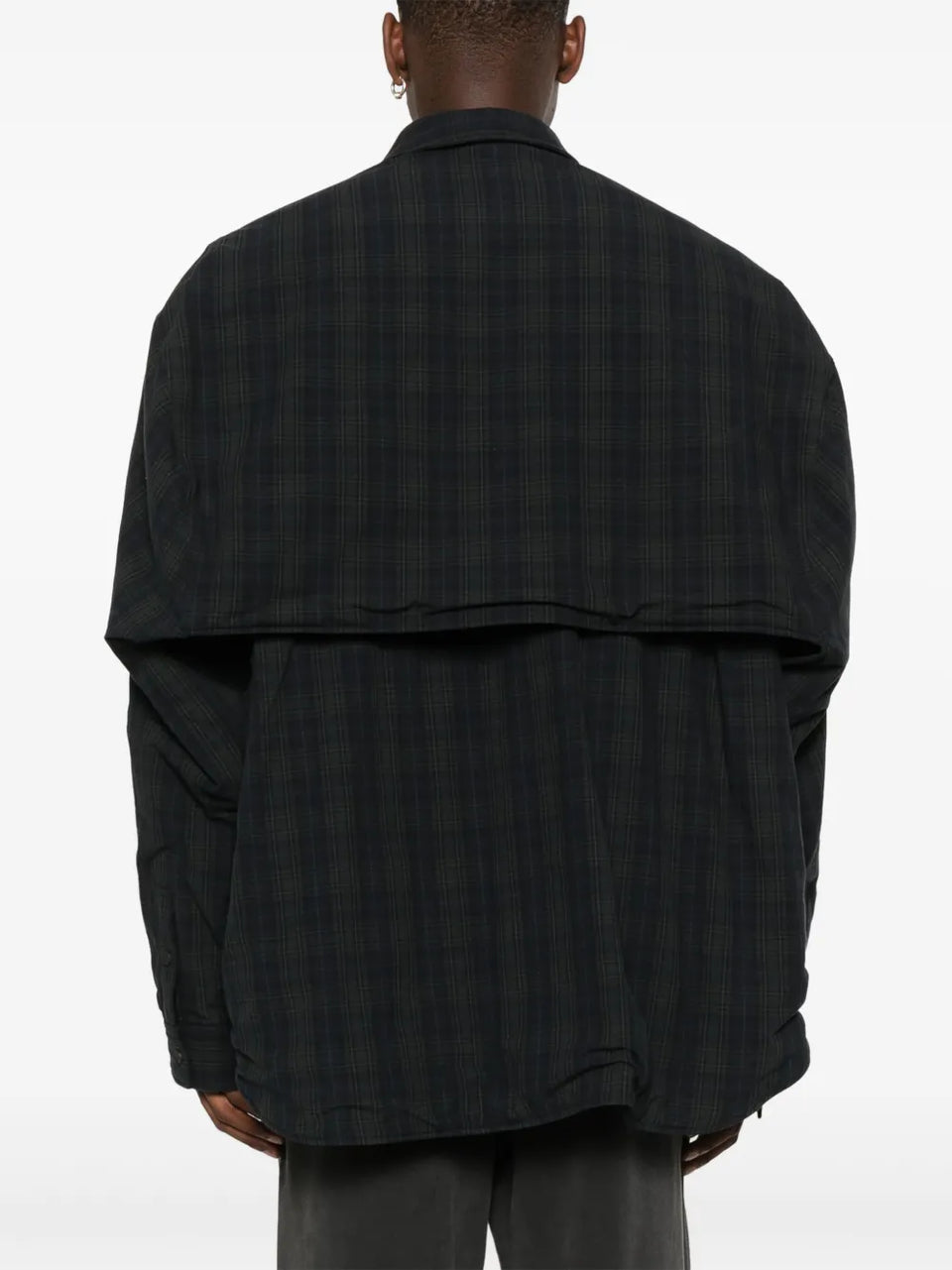 Shirt with removable sleeves