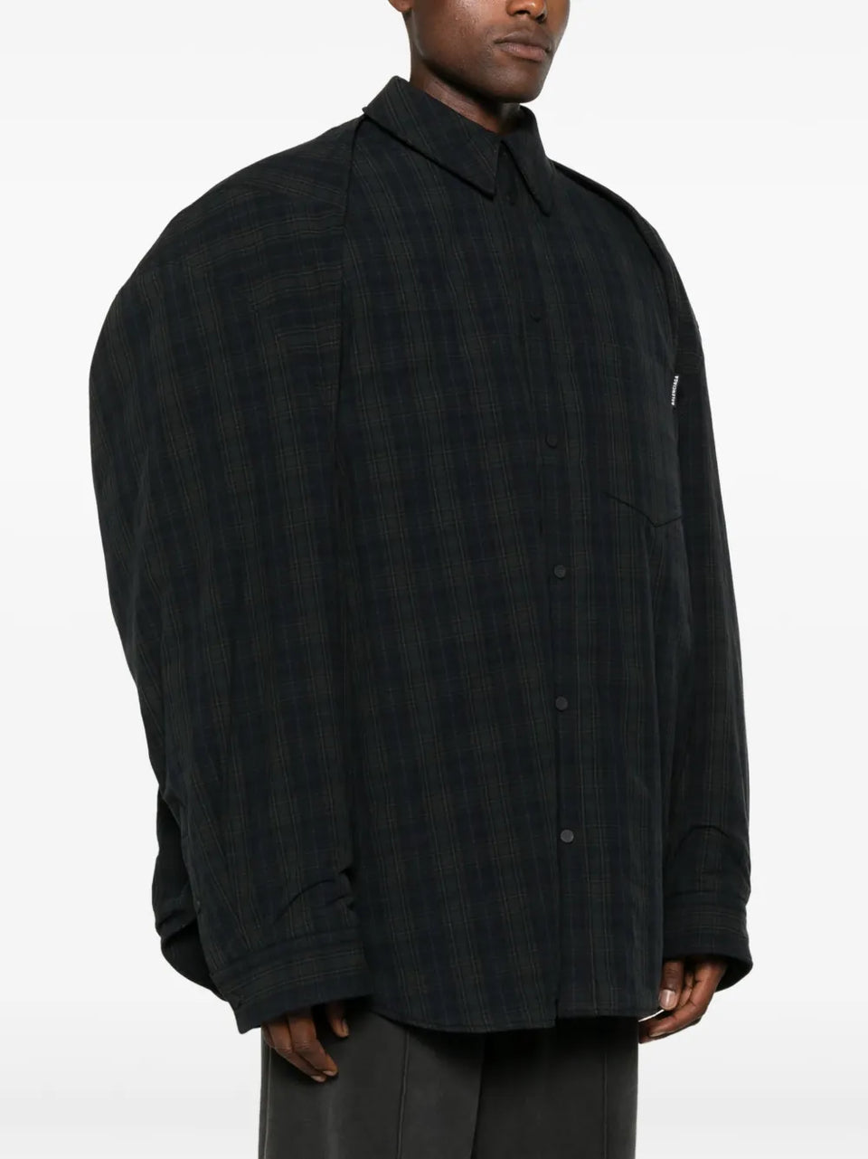 Shirt with removable sleeves