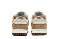 Dunk Low Premium Medium Curry