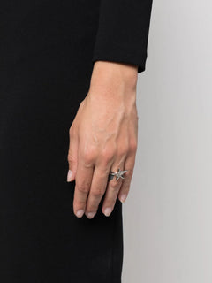 logo-engraved star-stud ring