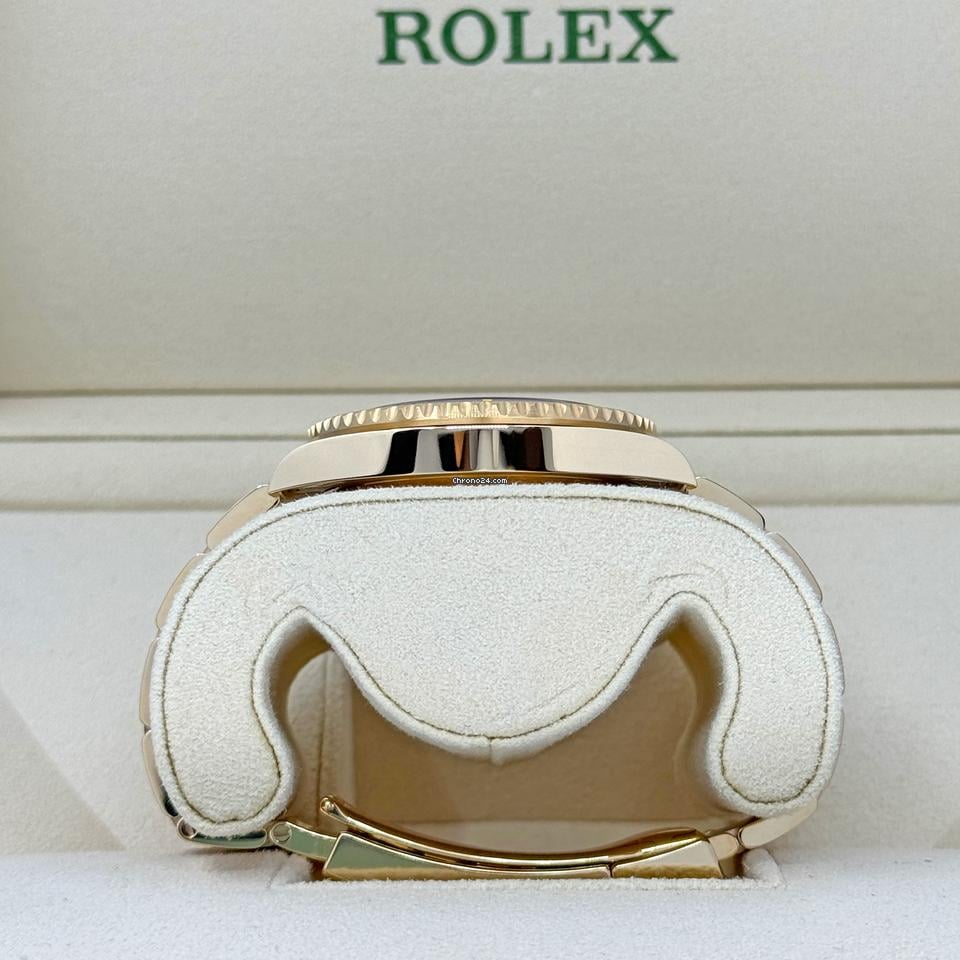 Rolex | Submariner | 126618LB | Yellow gold | 41 x 40 mm | Yellow gold | Blue | Automatic