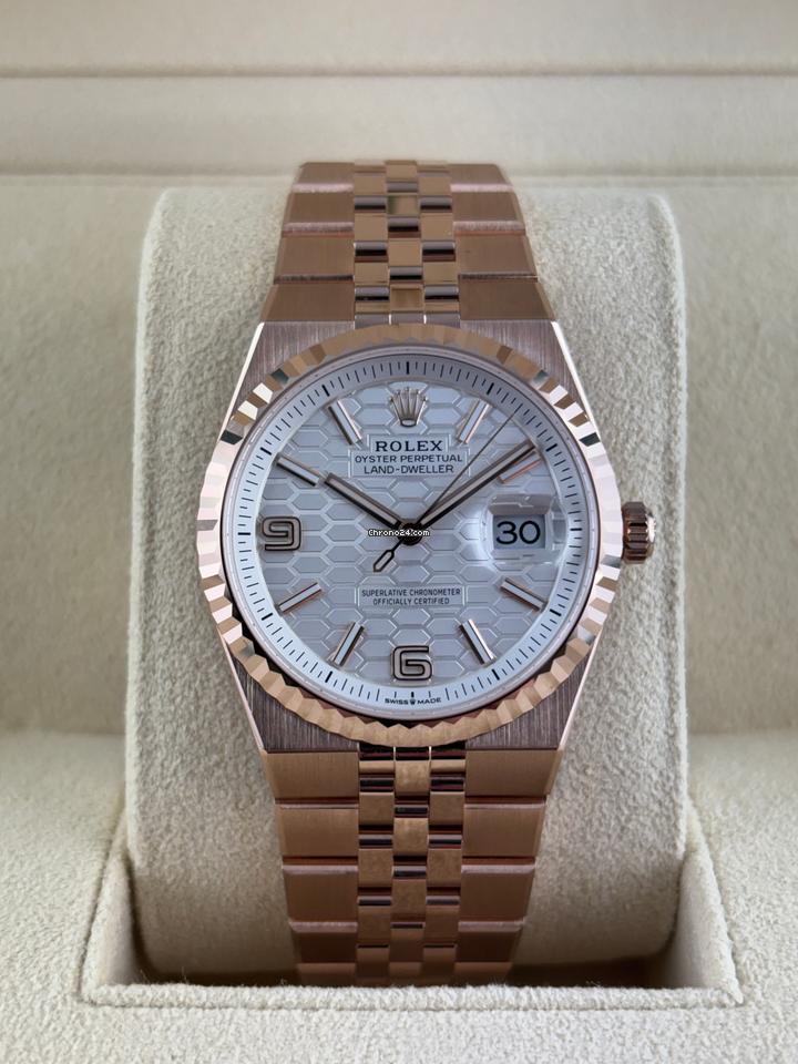 Rolex | Land-Dweller | 127235 | Rose gold | 36 mm | Rose gold | White | Automatic