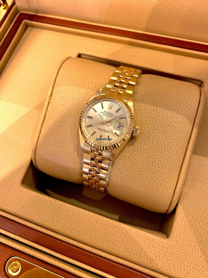 Rolex | Datejust | 6917 | Yellow gold | 26 mm | Yellow gold | Champagne | Automatic