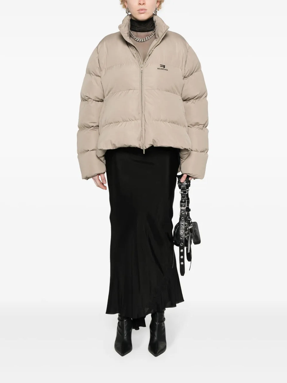 logo-embroidered puffer jacket