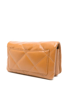 Kira diamond-quilted wallet-on-chain