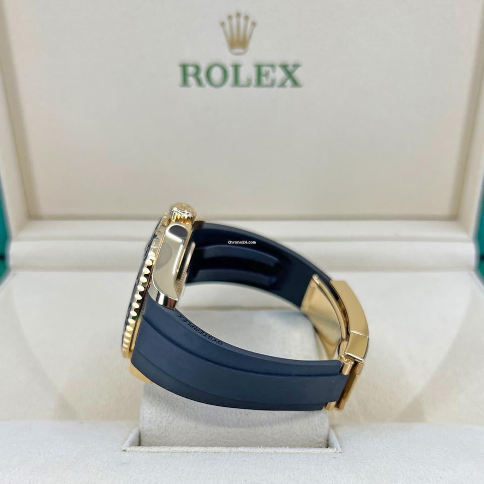Rolex | Yacht-Master | 226658-0001 | Yellow gold | 42 mm | Rubber | Black | Automatic