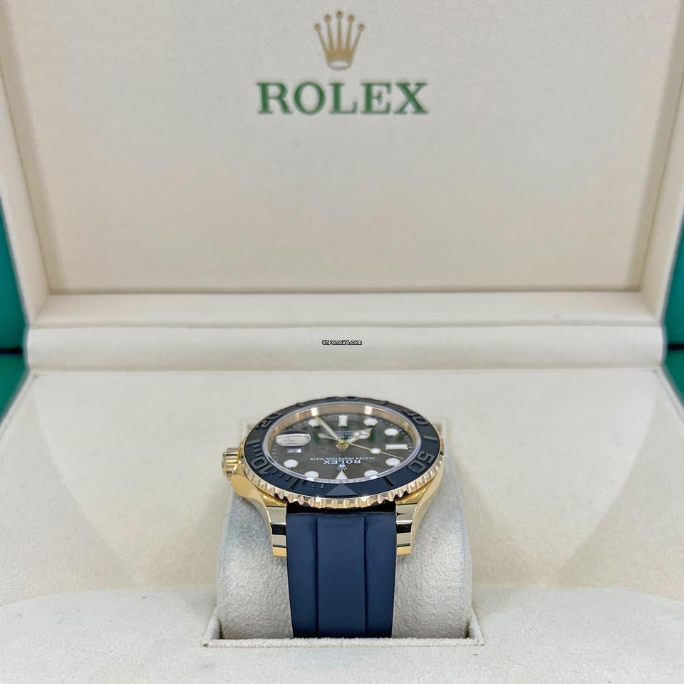 Rolex | Yacht-Master | 226658-0001 | Yellow gold | 42 mm | Rubber | Black | Automatic