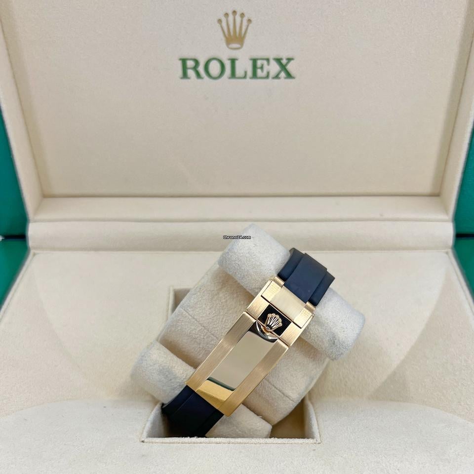 Rolex | Yacht-Master | 226658-0001 | Yellow gold | 42 mm | Rubber | Black | Automatic