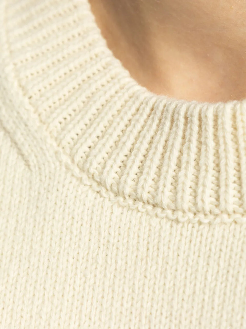 drop-shoulder crew-neck jumper
